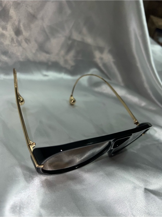 Classic Black Frame Sunglasses with Brown Lenses